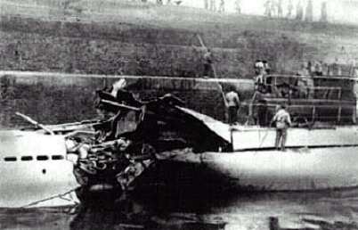 Vaurioitunut U-250